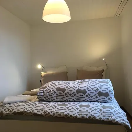 Apartment Parking Voiture & 2pcs Centre *