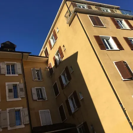 Parking Voiture & 2pcs Centre * Lausana